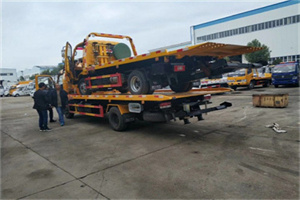 城步同城汽车补胎